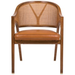 Edward Wormley pour Dunbar Y-Back Captain Chair en rotin tressé et noyer