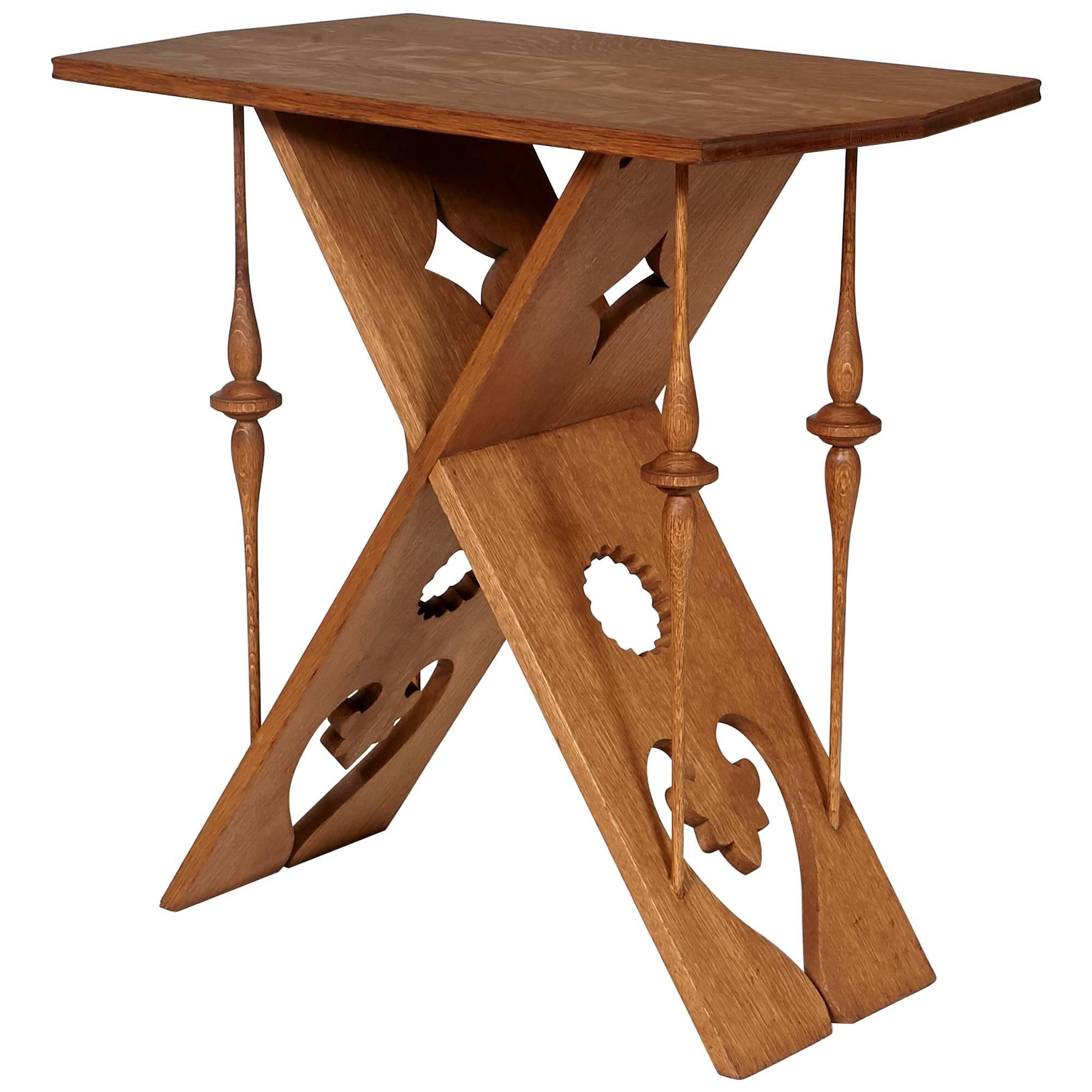 Arts & Crafts Style Oak Occasional Table