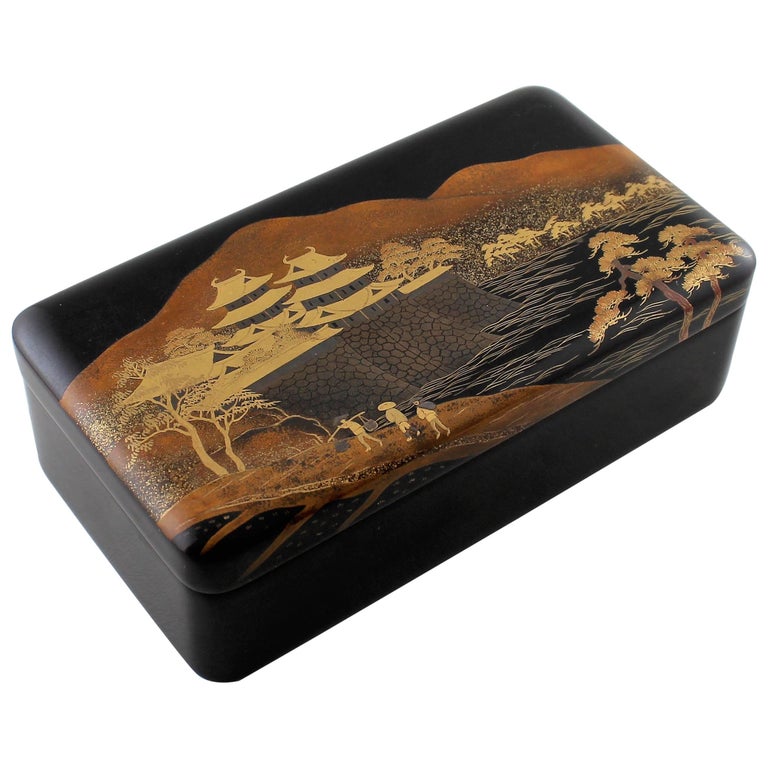 Japanese Lacquer Box at 1stDibs