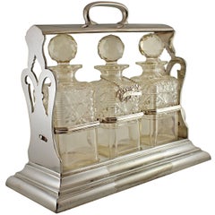 Conjunto Walker & Hall Tantalus bañado en plata