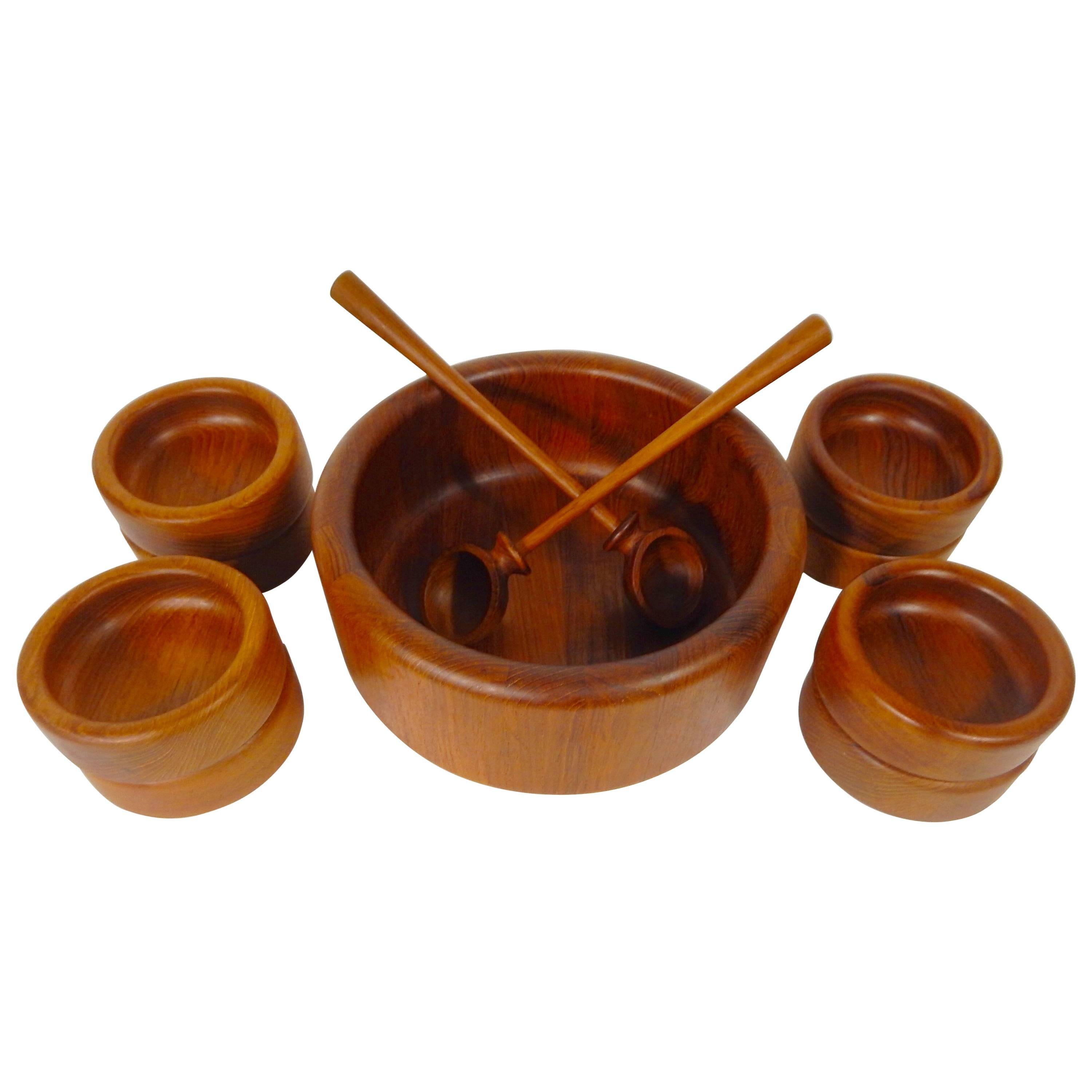 Mid Century Teak Bowl or Salad Set by Nissen Denmark 11 Pieces Service for 8 For Sale