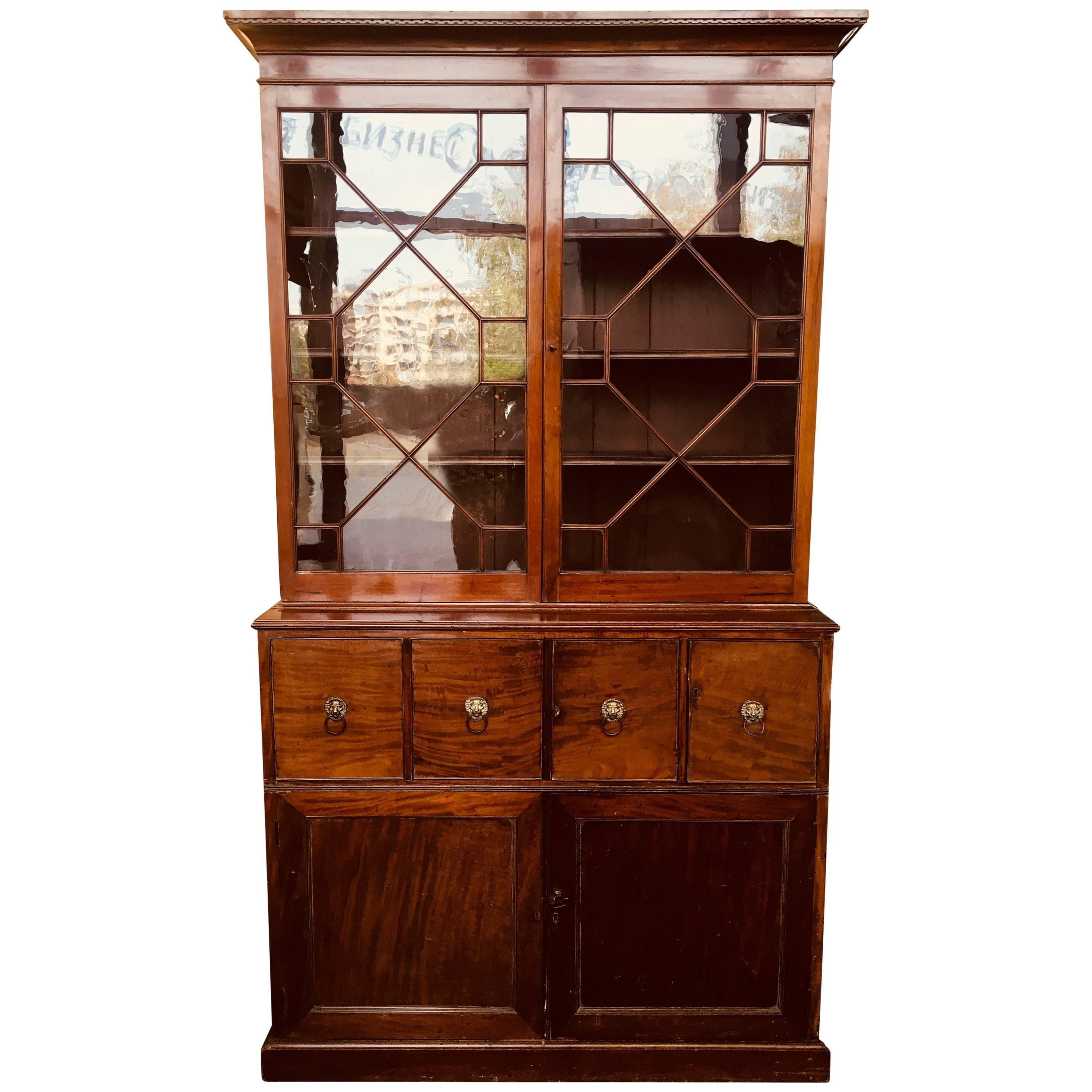 19th Century English Mahogany Breakfront Bookcase Cabinet, circa 1885 For Sale