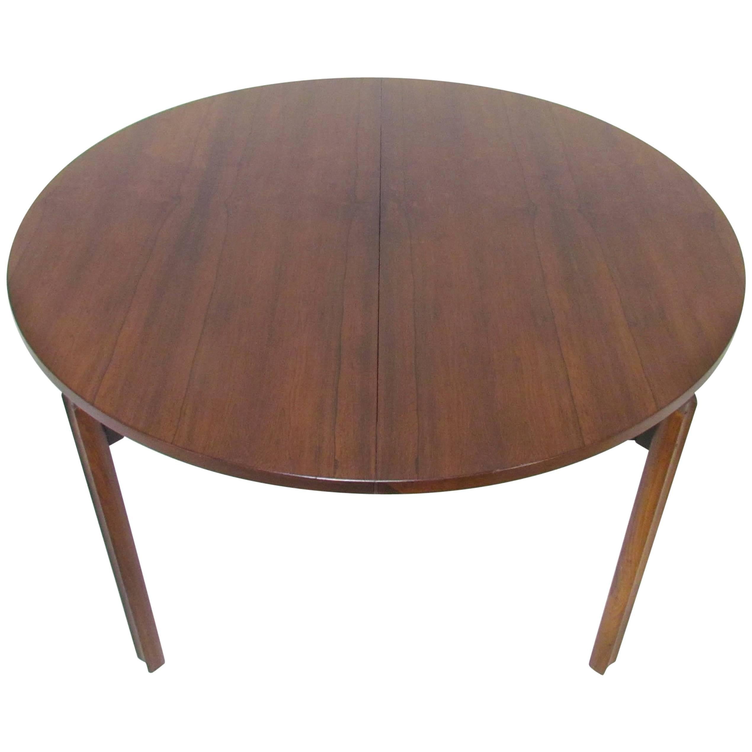 Stildomus Round Rosewood Dining Table with Butterfly Leaf, Italy, circa 1960s