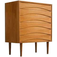 Arne Vodder for NC Møbler Chest of Drawers in Oak