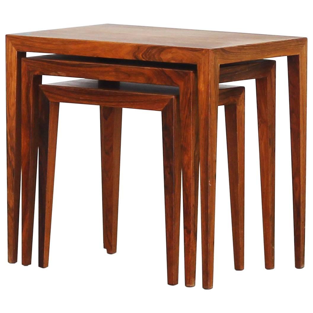 Magnifiques tables gigognes danoises par Severin Hansen, Danemark, années 1960 en vente