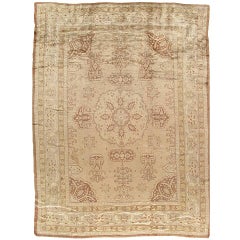 Antico tappeto orientale turco fatto a mano in angora Oushak, circa 1890, morbido