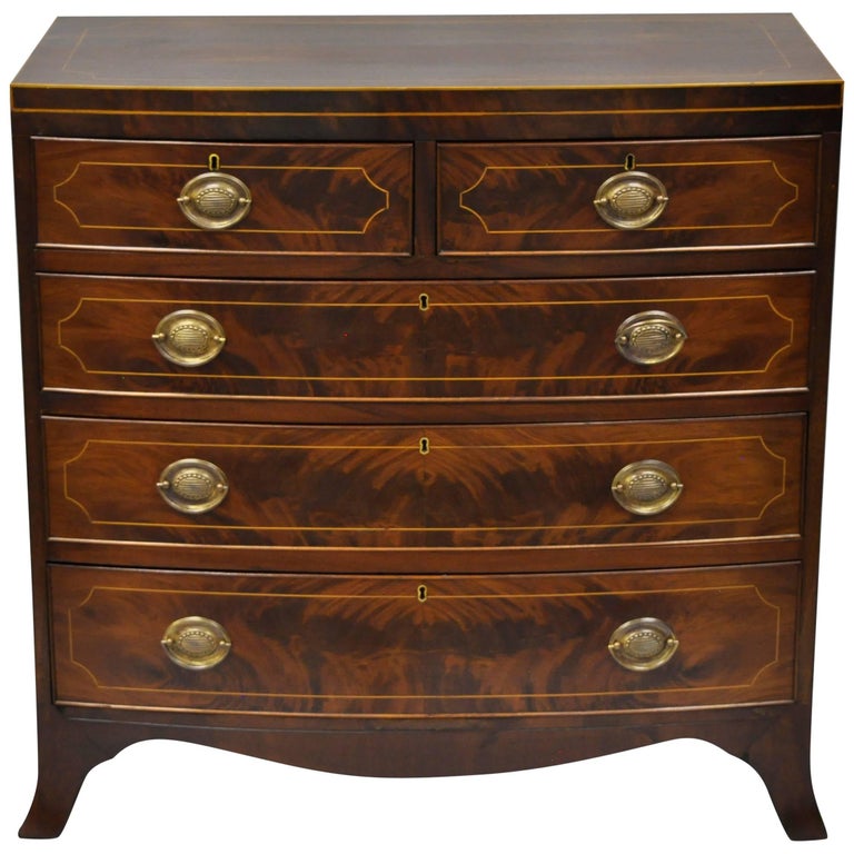 American Federal Crotch Mahogany Inlaid Five Drawer Bachelor Chest