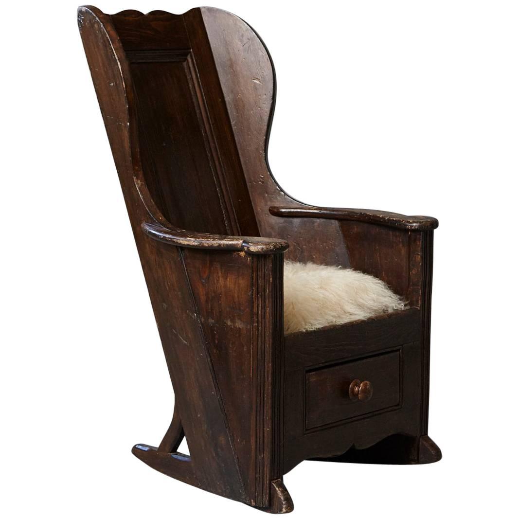 Late 18th Century English Elm and Pine Rocking Lambing Chair