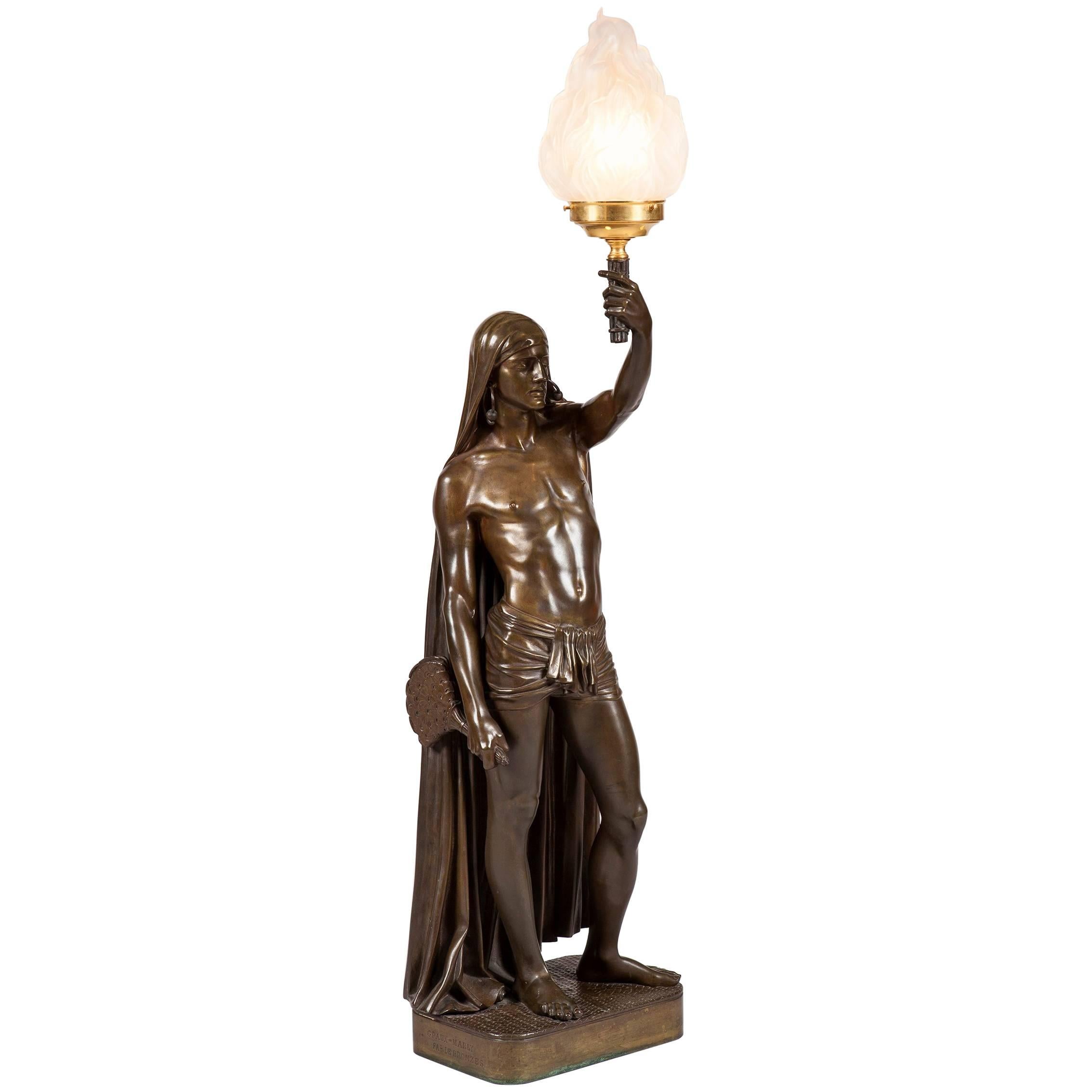 Französische Bronzelampe des 19. Jahrhunderts mit männlicher Indianerfigur