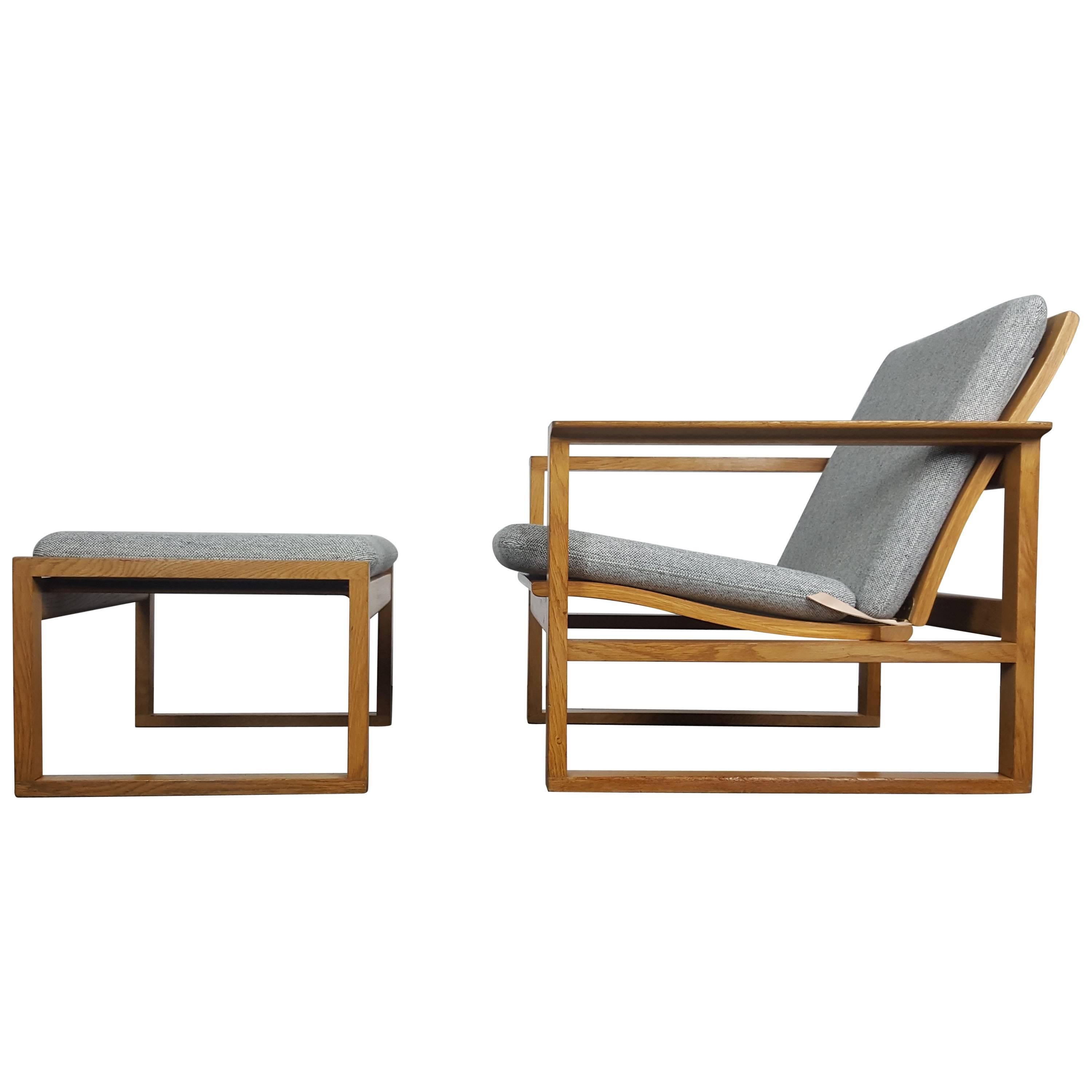 Børge Mogensen Oak Lounge Sled Chair and Footstool Designed 1956 for Frederica 