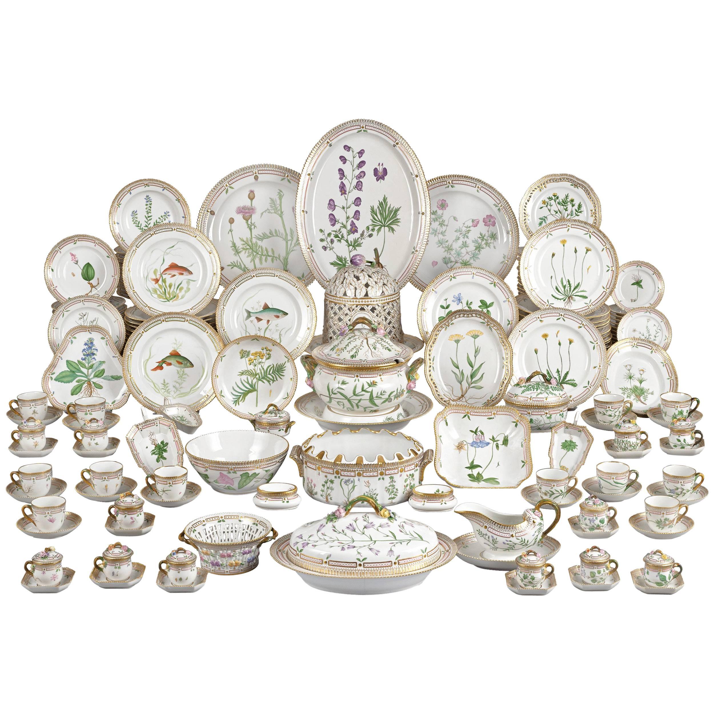 143 Piece Flora Danica Porcelain Dinner Service by Royal Copenhag