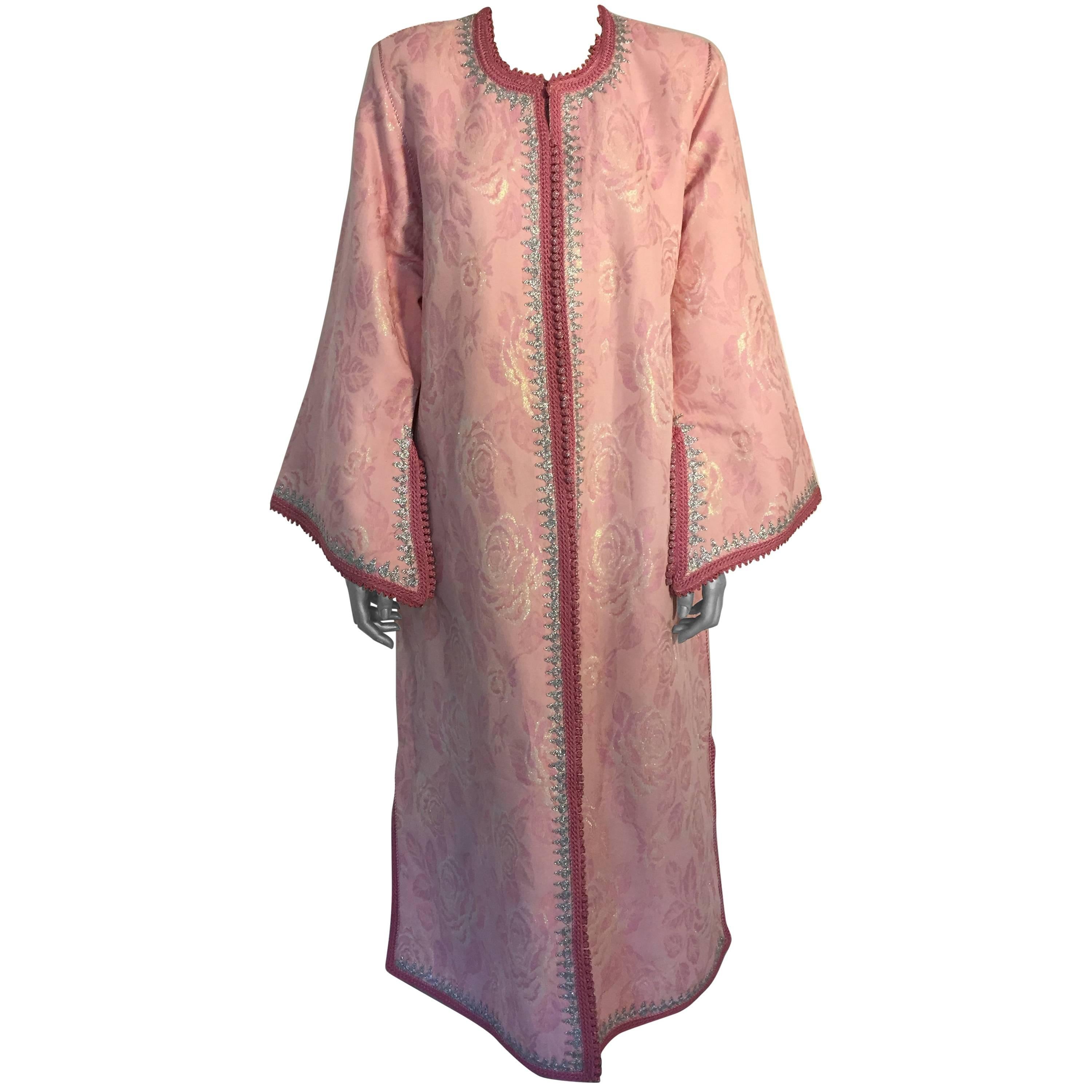 Elegant Moroccan Caftan in Pink and Silver Metallic Brocade