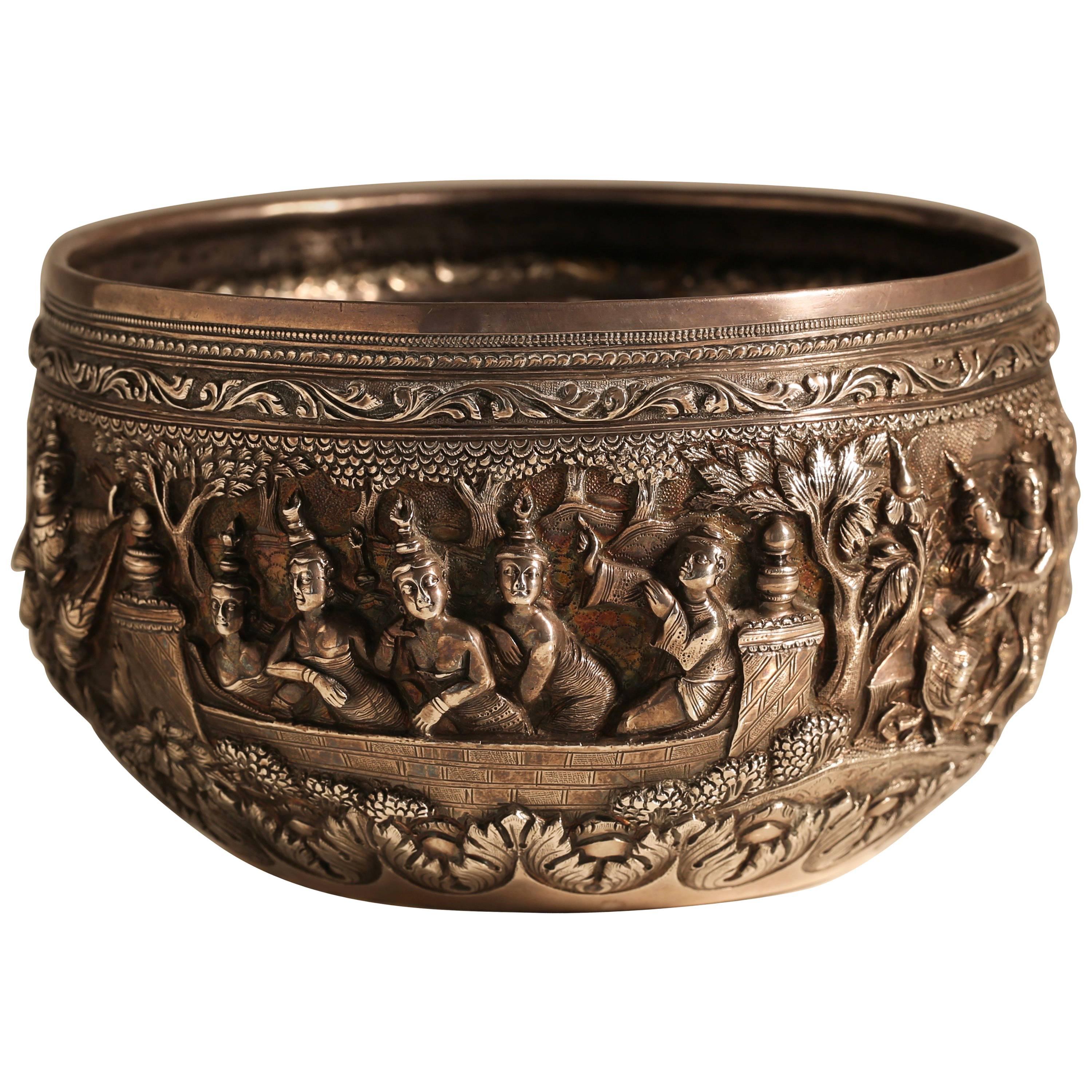 Early 20th Century Burmese Silver Bowl For Sale