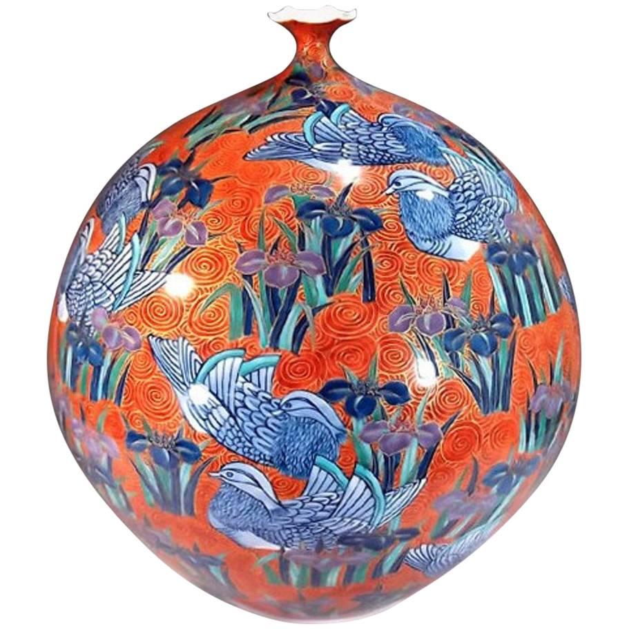Large Japanese Gilded Hand-Painted Decorative Porcelain Vase by Master Artist