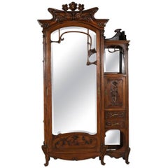 Early 20th Century Art Nouveau Armoire in the Manner of Louis Majorelle