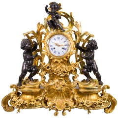 Mantle Clock with Ormolu Bronze, Cherubs, Dussault à, Paris