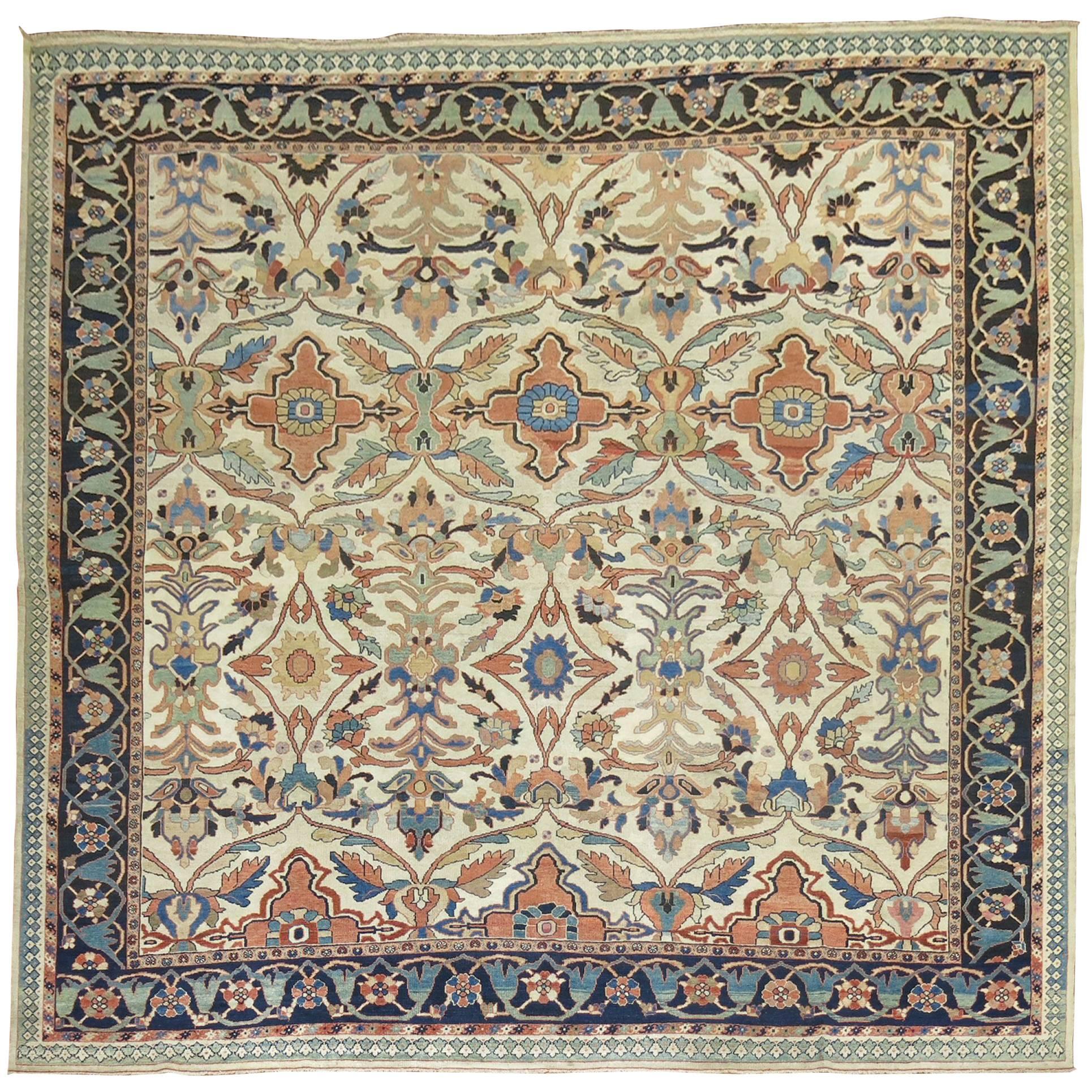 Seltener antiker nordwestlicher persischer Teppich
