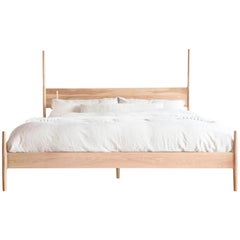 Handgefertigtes dänisches Mid-Century-Modern-Bett