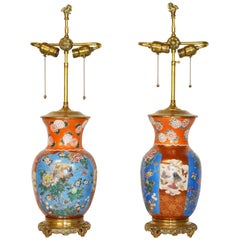 Paire de lampes en porcelaine japonaise du 19e siècle