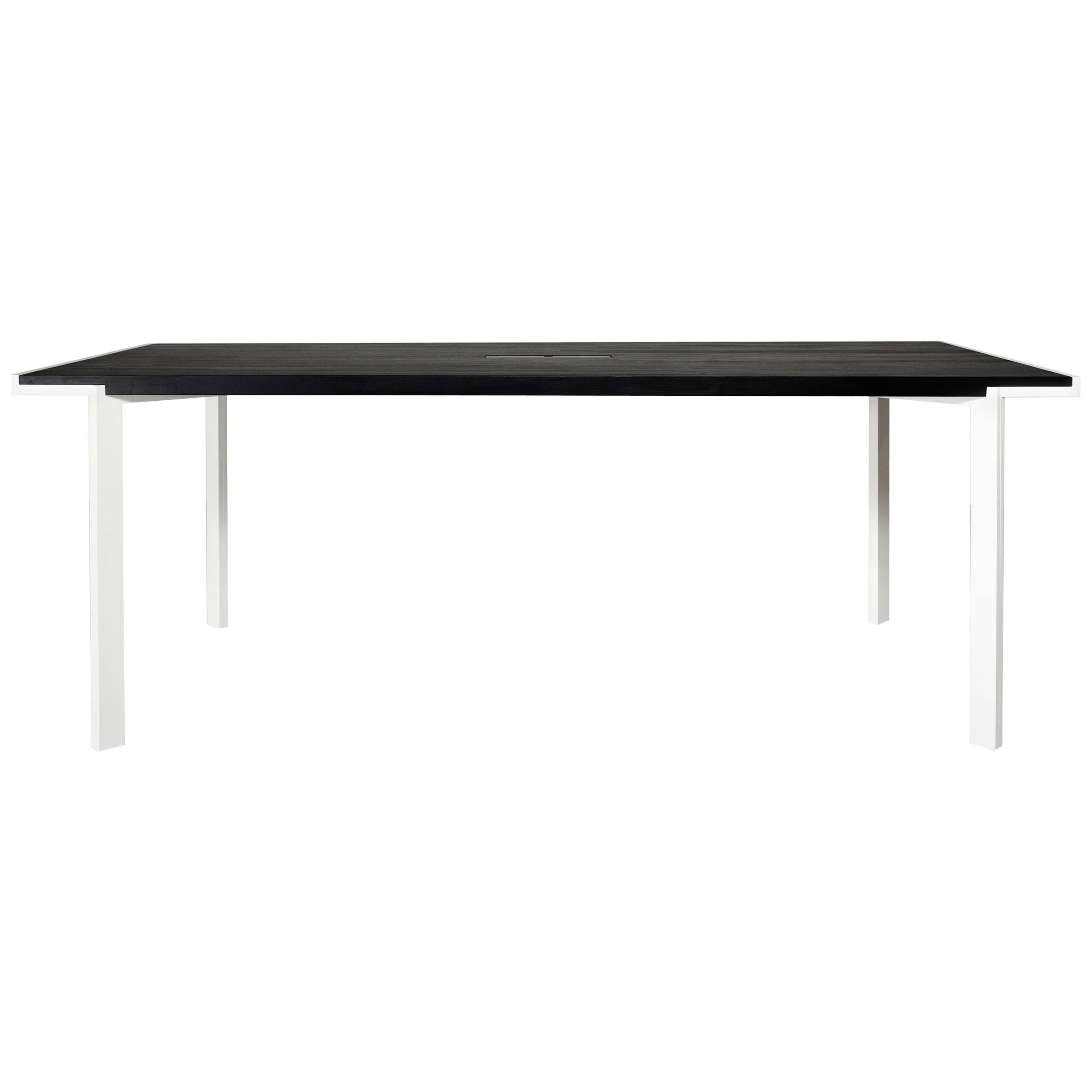 Table à plateau contemporaine en acier blanc poudré et érable ébénisé