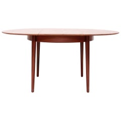 Round Pastoe Dining Table Model TT05 by Cees Braakman in Teak