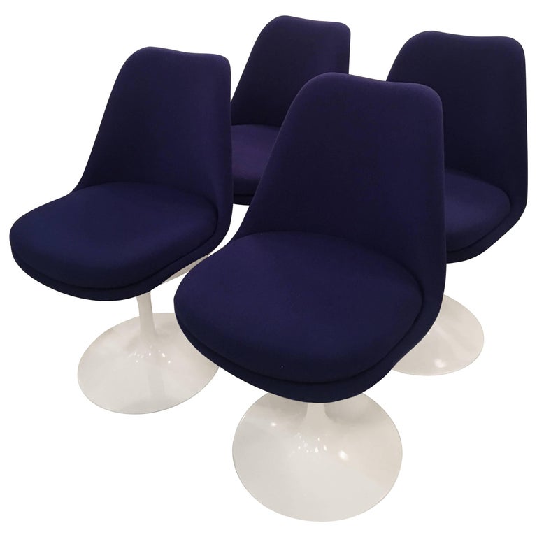 Tulip Eero Saarinen by Knoll Swivel Dining Chairs Set of Four at 1stDibs