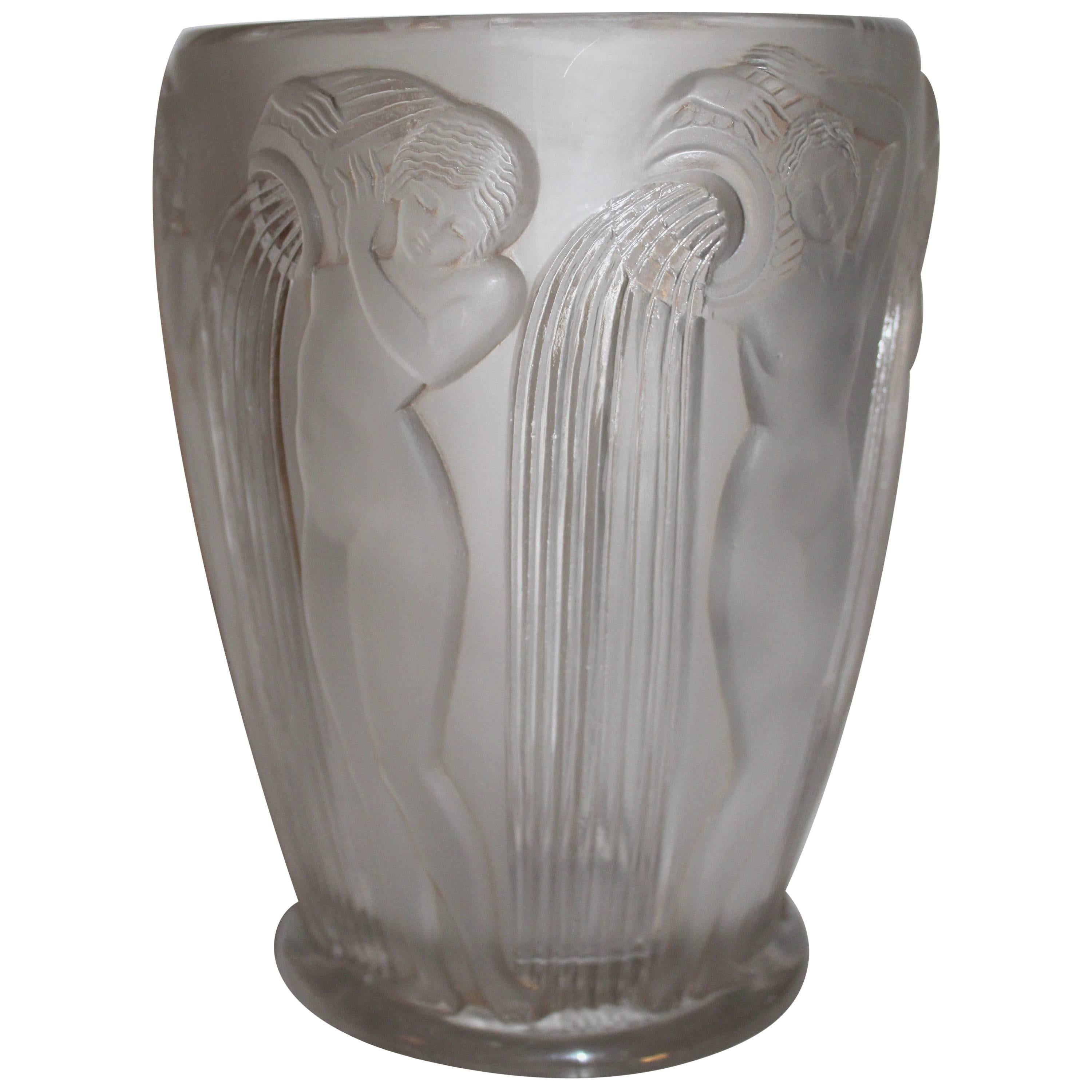 René Lalique Vase "Danaides" For Sale