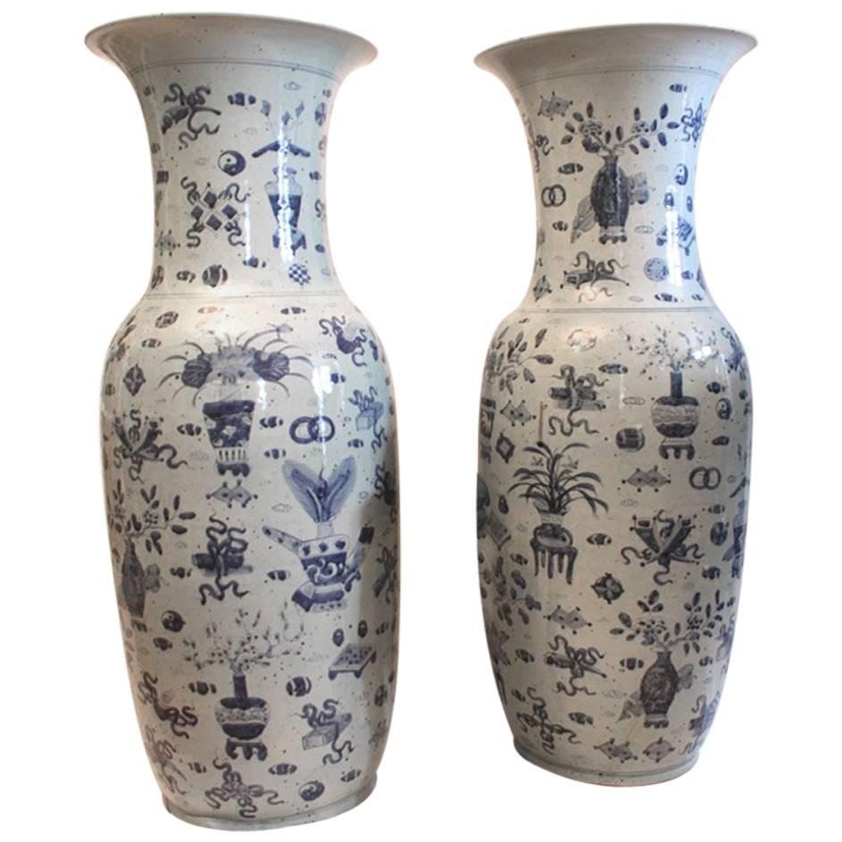 Large Pair of Late Qing Dynasty Floor Vases For Sale
