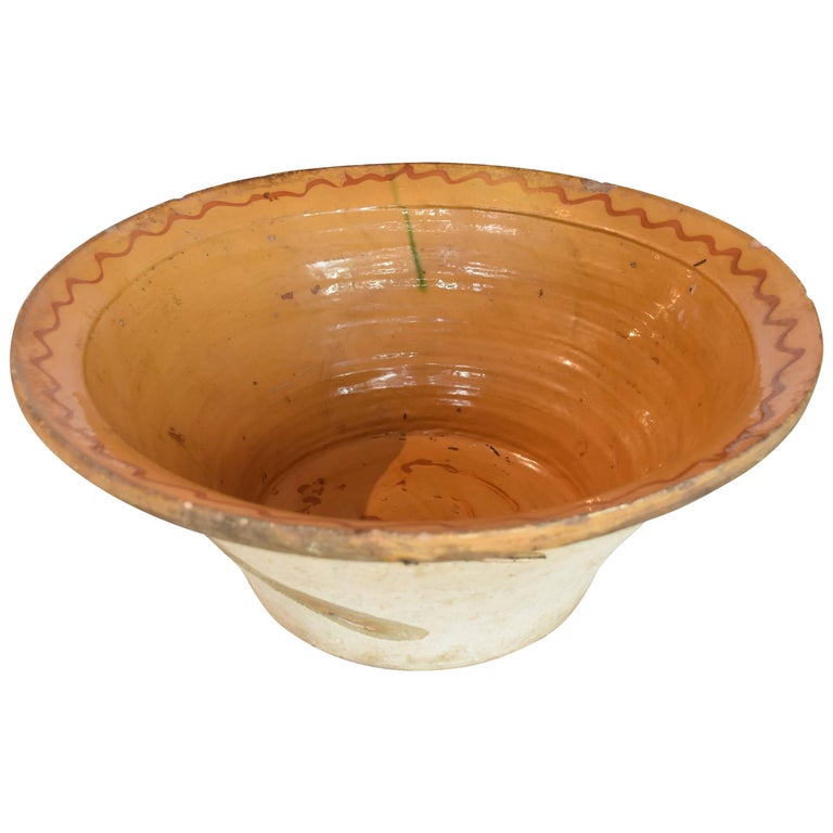 19th Century Spanish Ceramic Bowl with Mustard Yellow and Burnt Orange