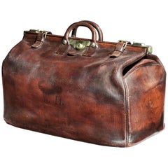 Edwardian 'Gladstone' Bag in Long-Grain Leather