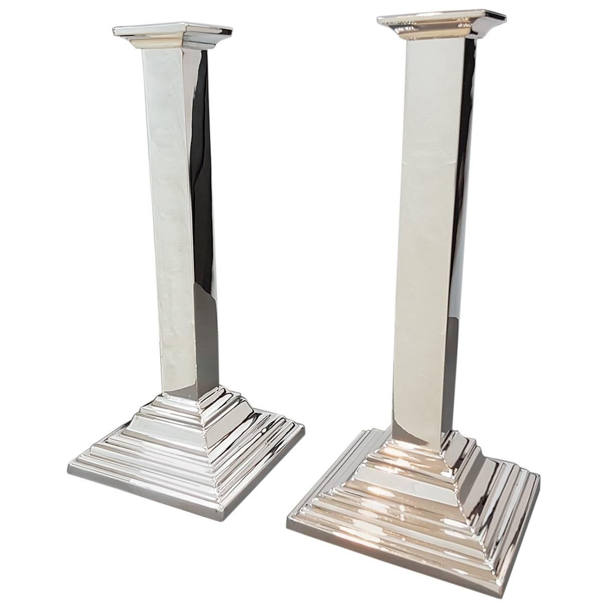 20th Century Italian Sterling Silver Pair of Modern square Candlesticks