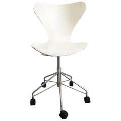 Arne Jacobsen for Fritz Hansen Danish 3117 White Bentwood Swivel Desk Chair