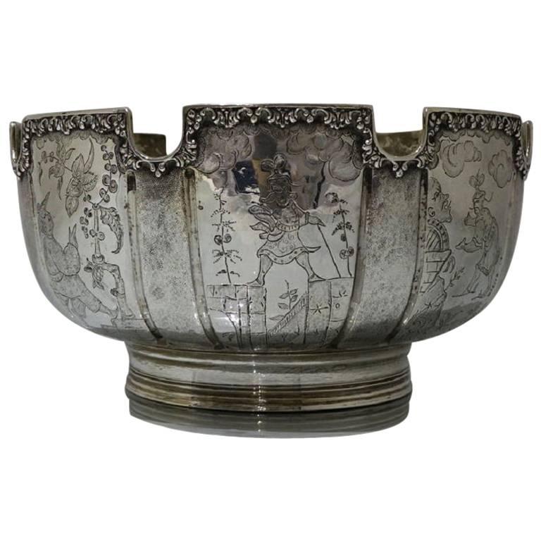 George V Modern Sterling Silver Punch Bowl, London, 1935 Richard Comyns For Sale