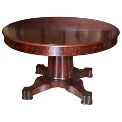 American Period Neoclassical Expandable Round Dining Table in Mahogany