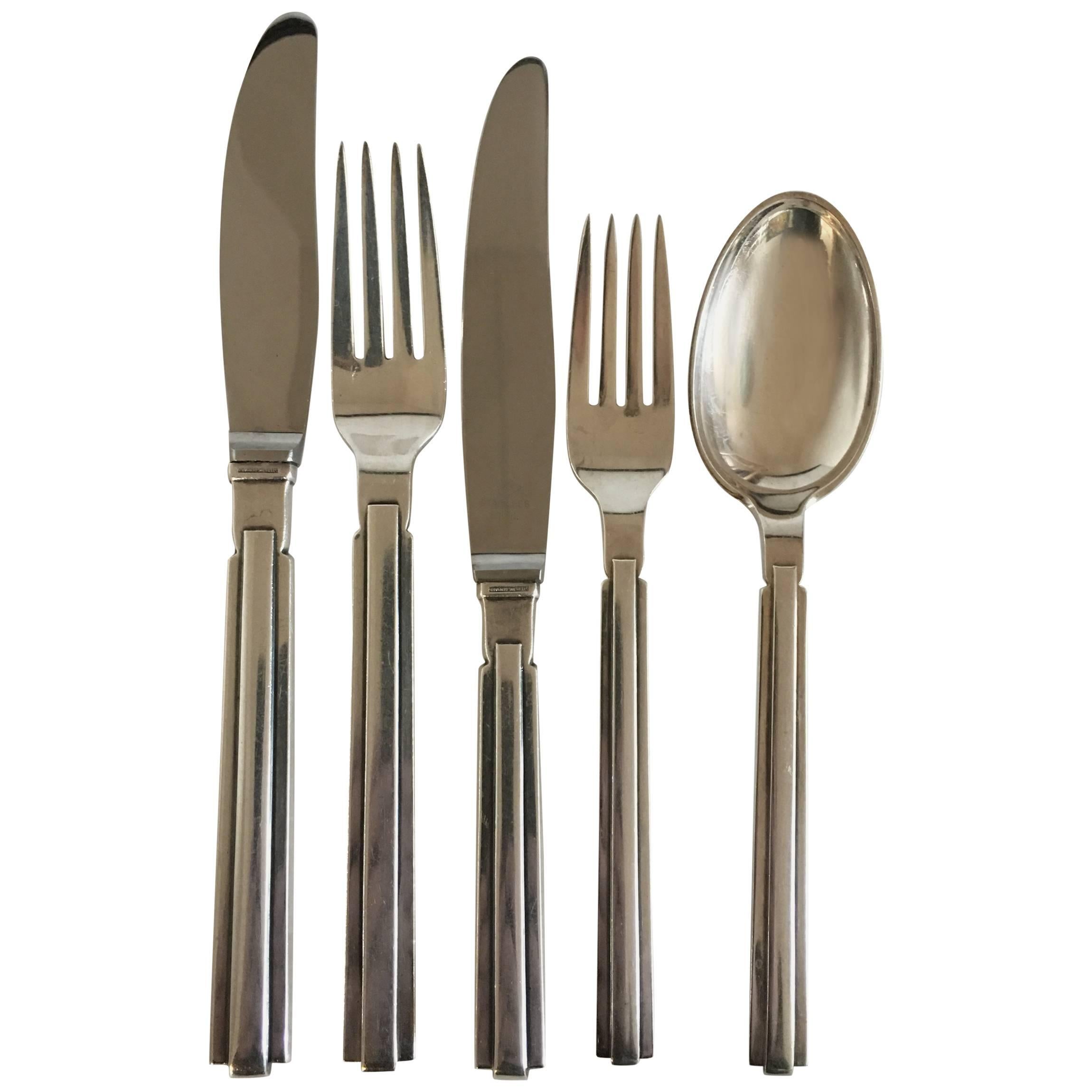 Hans Hansen Arvesølv No. 18 Flatware Set for Eight People, 40 Pieces in Sterling For Sale