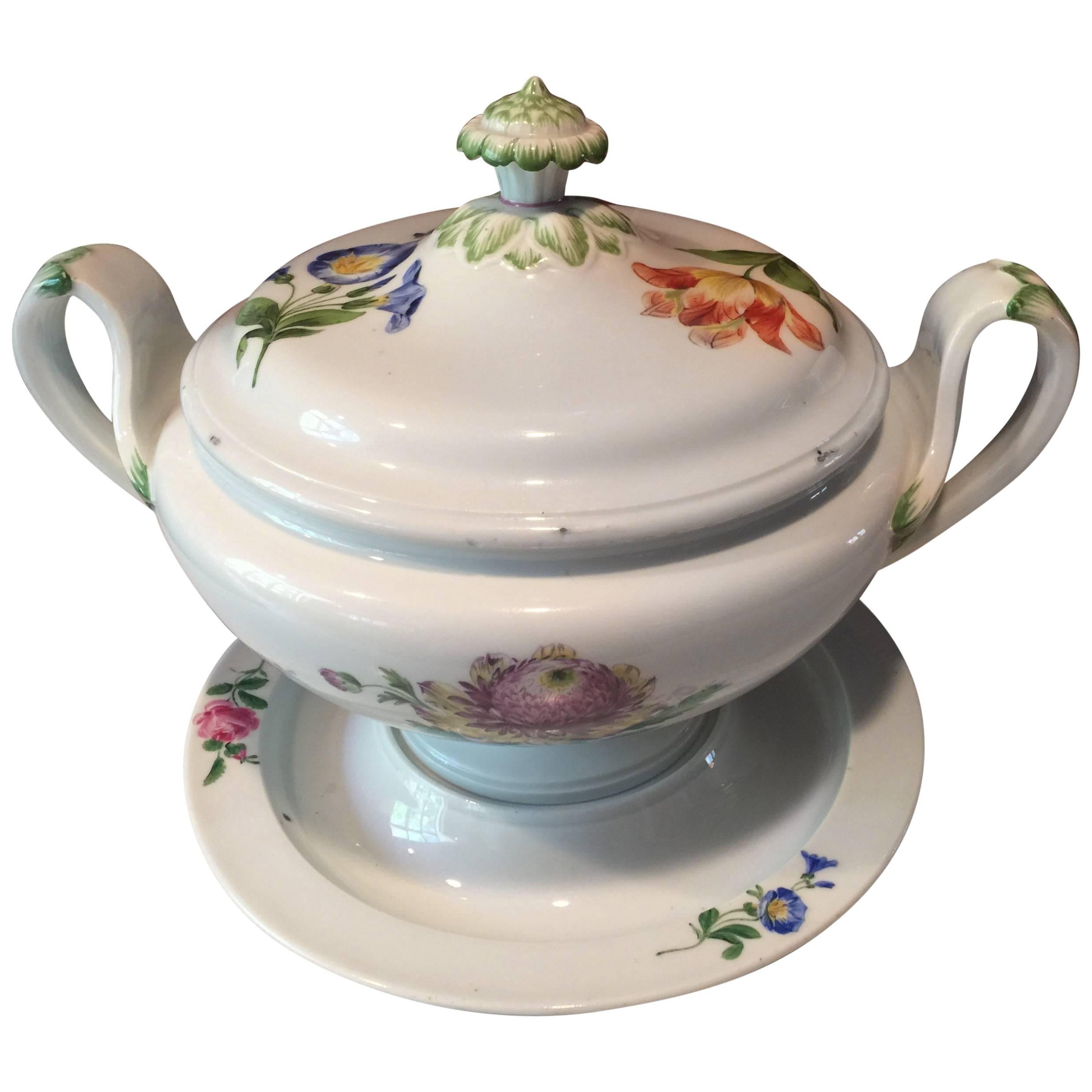 19th Century Large Meissen Hand-Painted Tureen on Stand For Sale