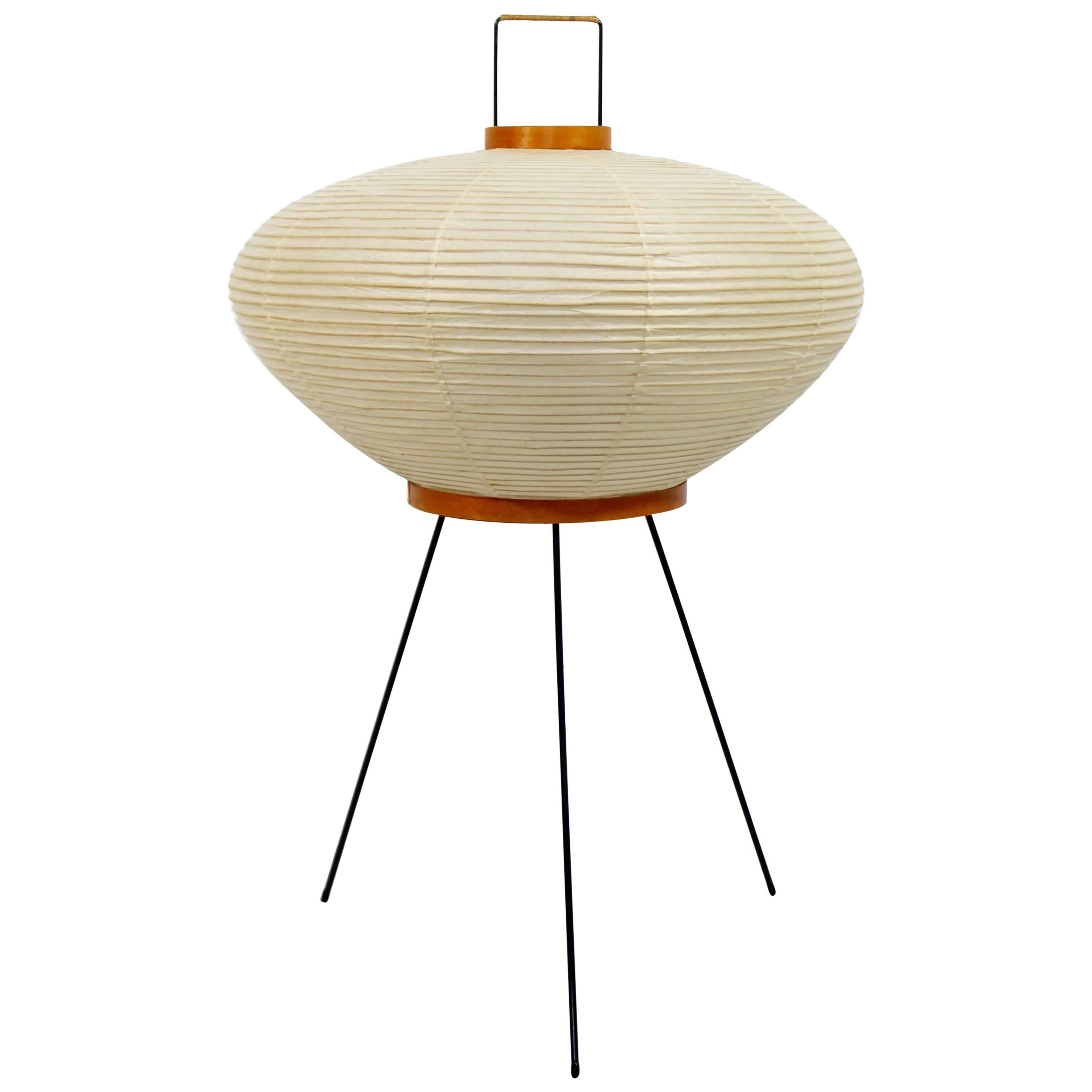 Lampe de table moderne du milieu du siècle Isamu Noguchi Akari Original Vintage 9A:: 1950s