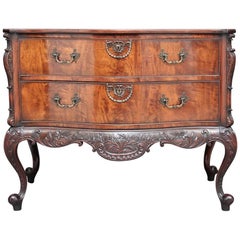 Early 20th Century Mahogany Serpentine Commode