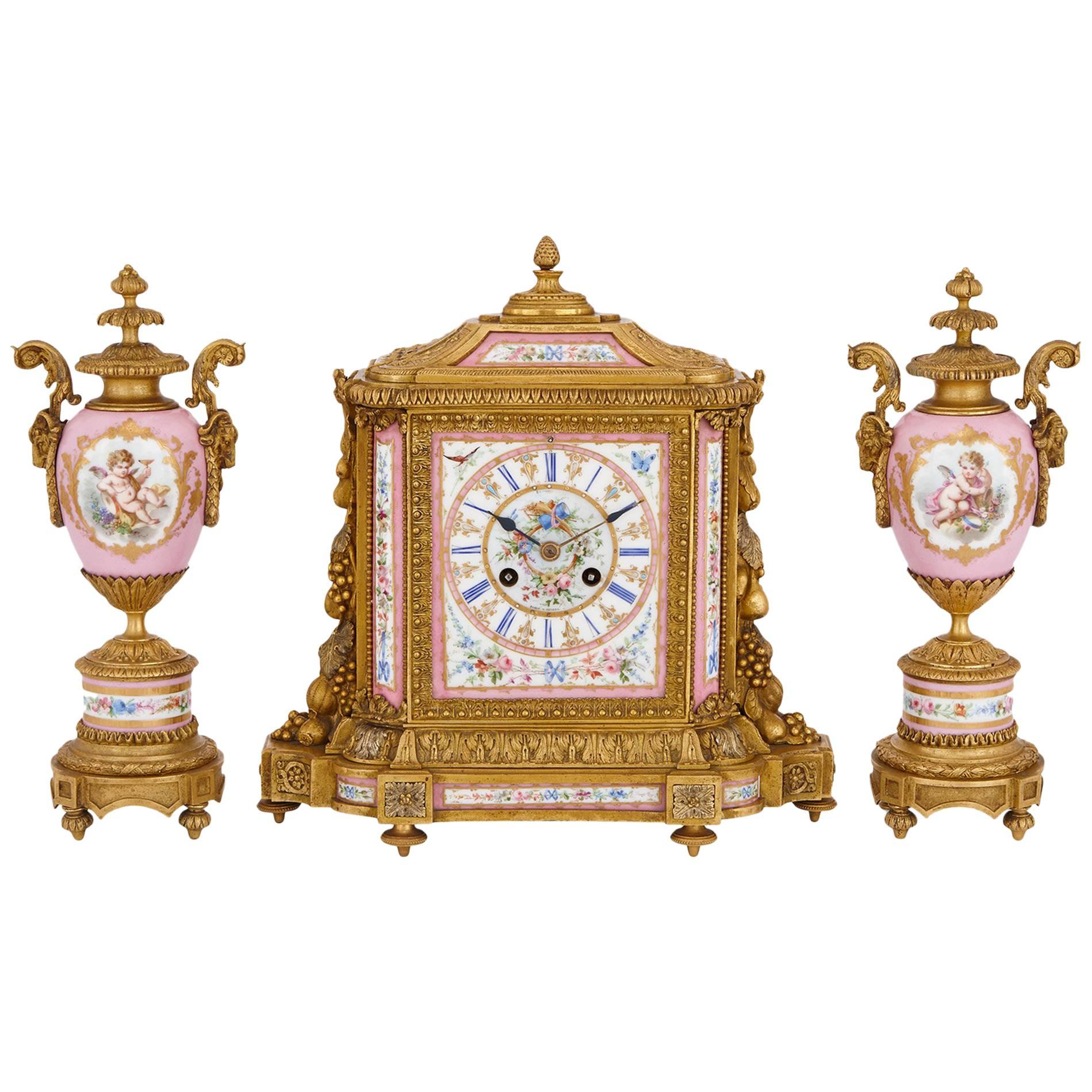 Juego de Relojes Antiguos de Porcelana Dorada y Rosa Estilo Sevres