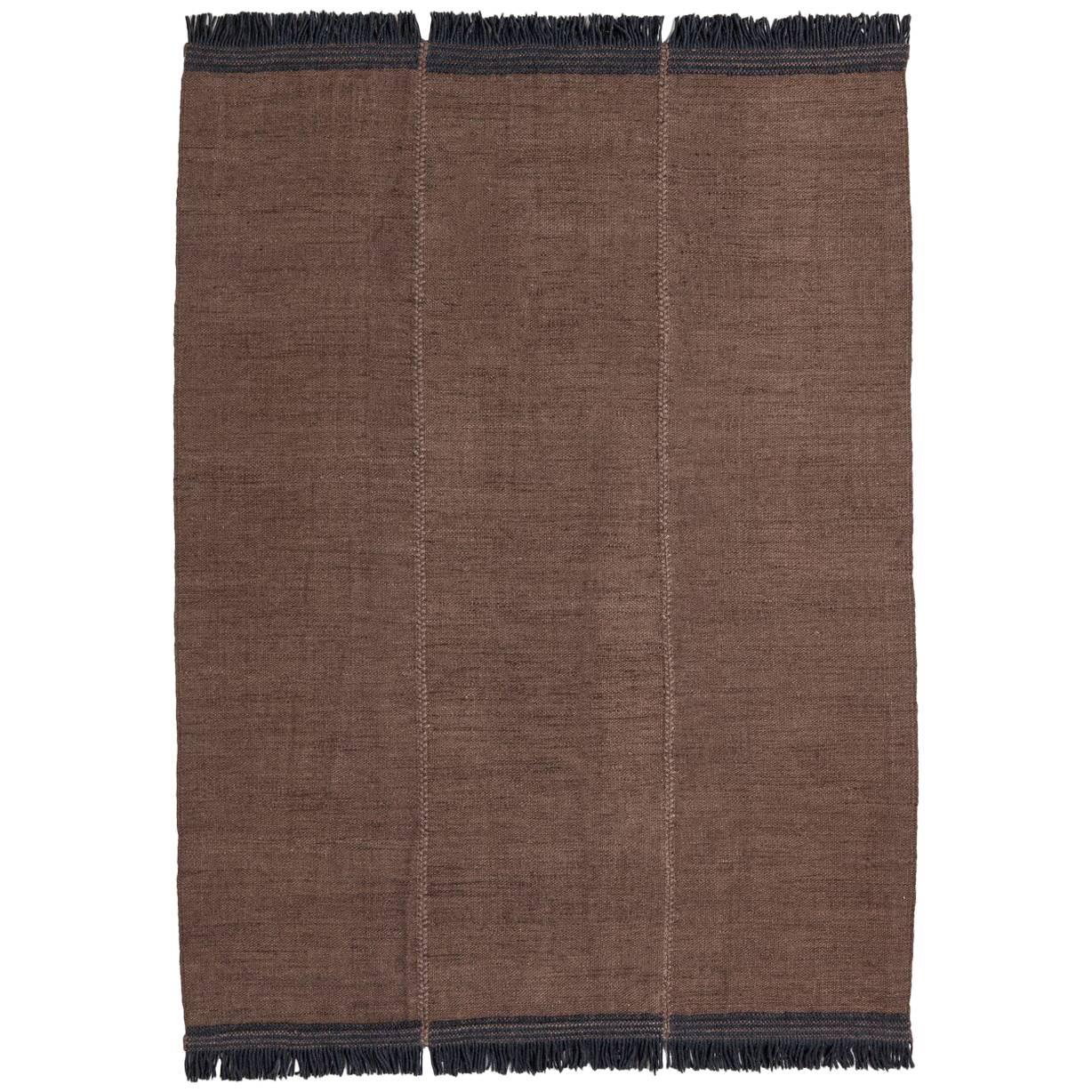 Mia Großer Brauner Handgewobener Dhurrie-Teppich aus Wolle von Nani Marquina, Medium