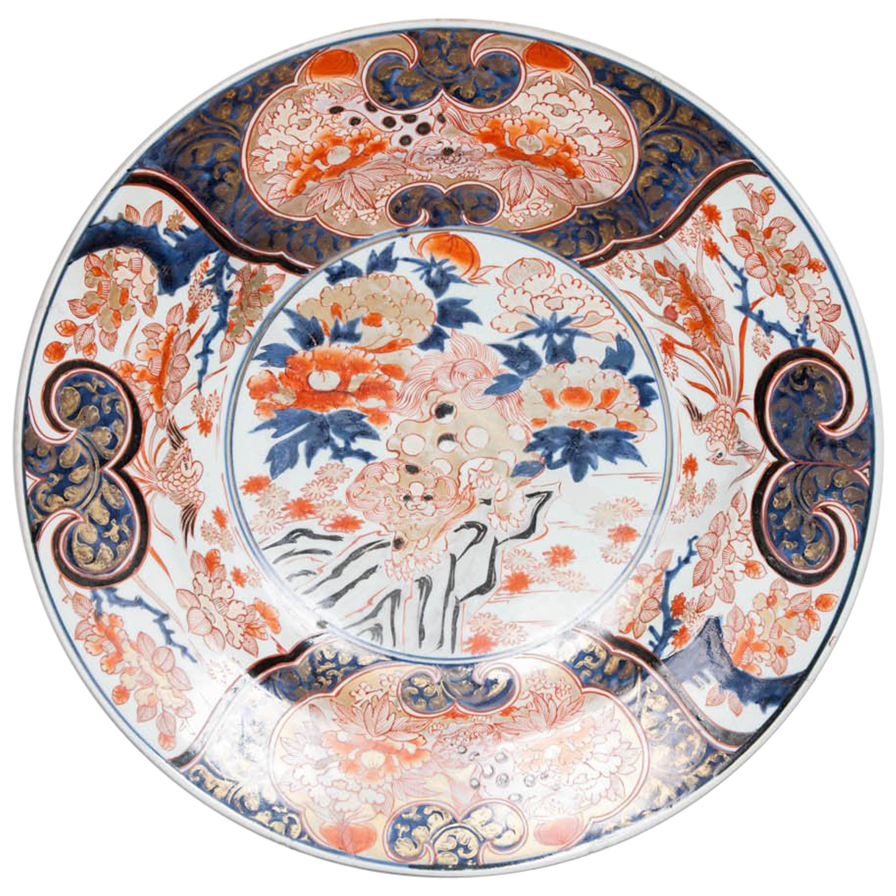 Large Early 18th Century Japanese Blue and White Imari Charger