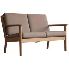 Hans Wegner Loveseat or Settee Model GE-265 for GETAMA, Denmark