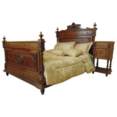 Antique  Bed circa 1890 in Walnut