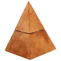 Sculpture pyramidale de seau à glace en peau de chèvre laquée Aldo Tura