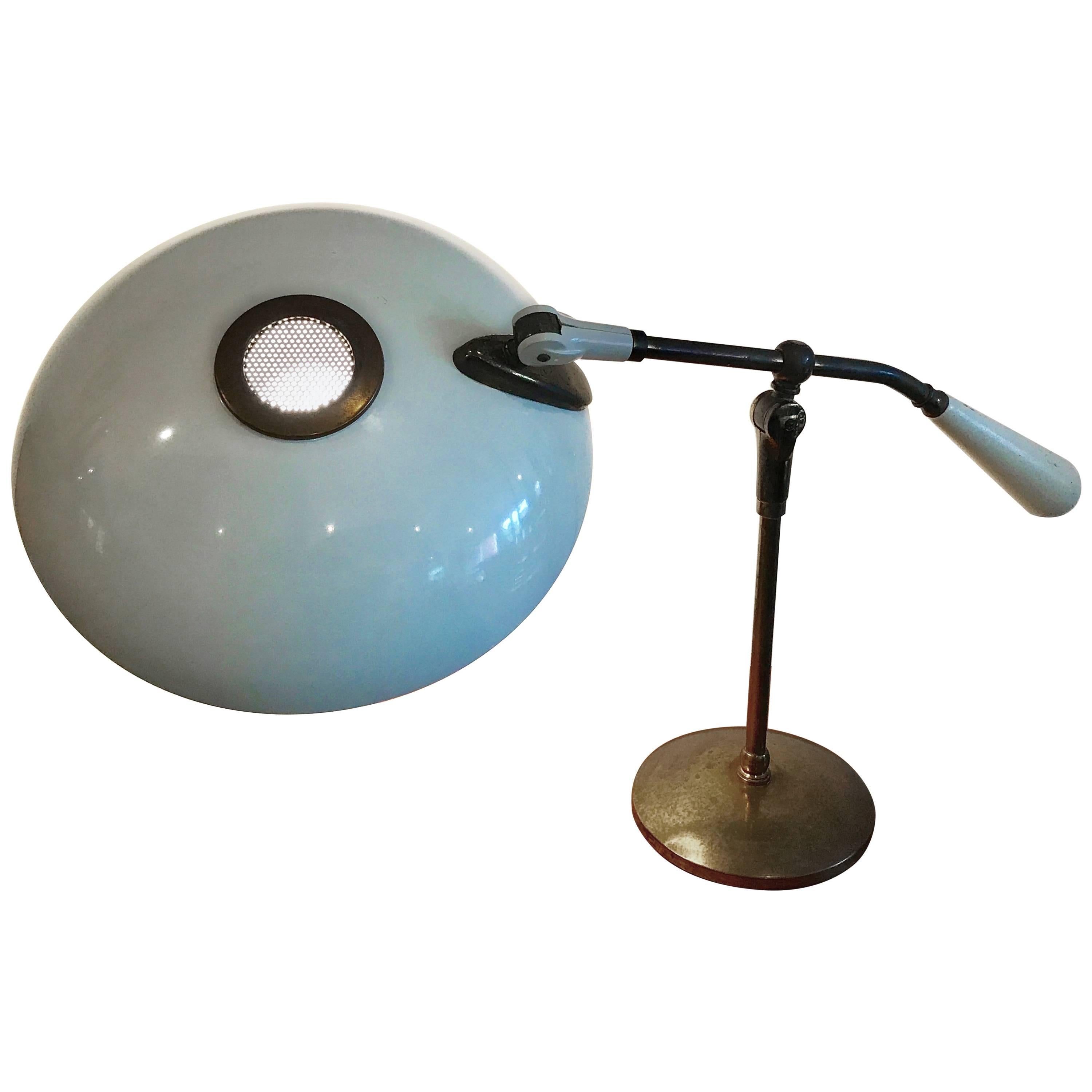 Mid Century Modern Articulating Desk Lamp by Gerald Thurston for Lightolier For Sale