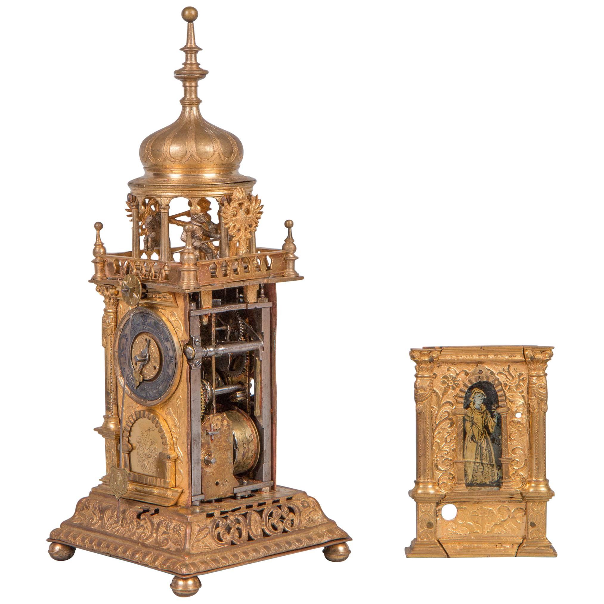 Early 17th Century Gilt Brass Table Clock, Augsburg ‘South Germany’, circa 1600 For Sale