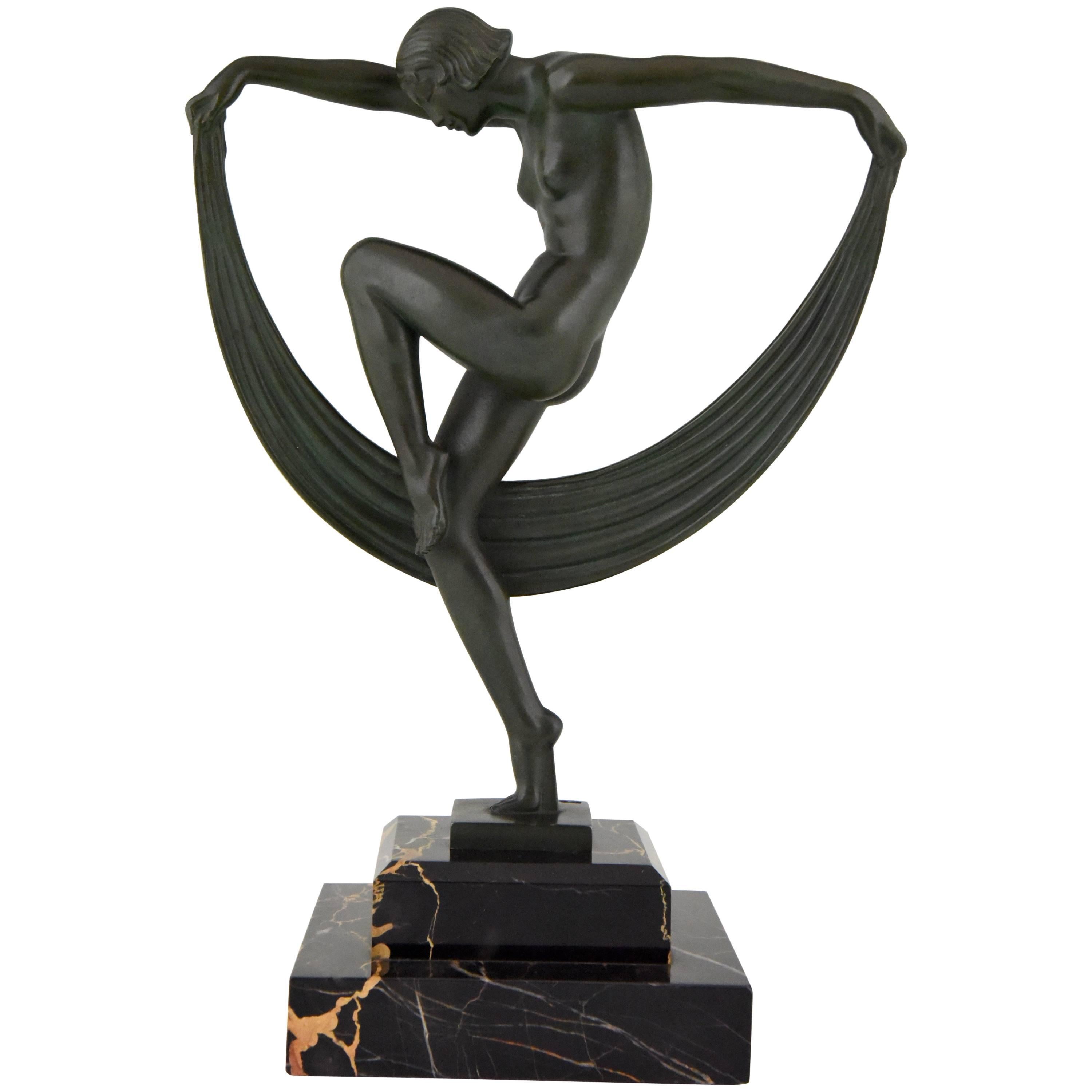 French Art Deco Sculpture of a Nude Scarf Dancer Denis, 1930