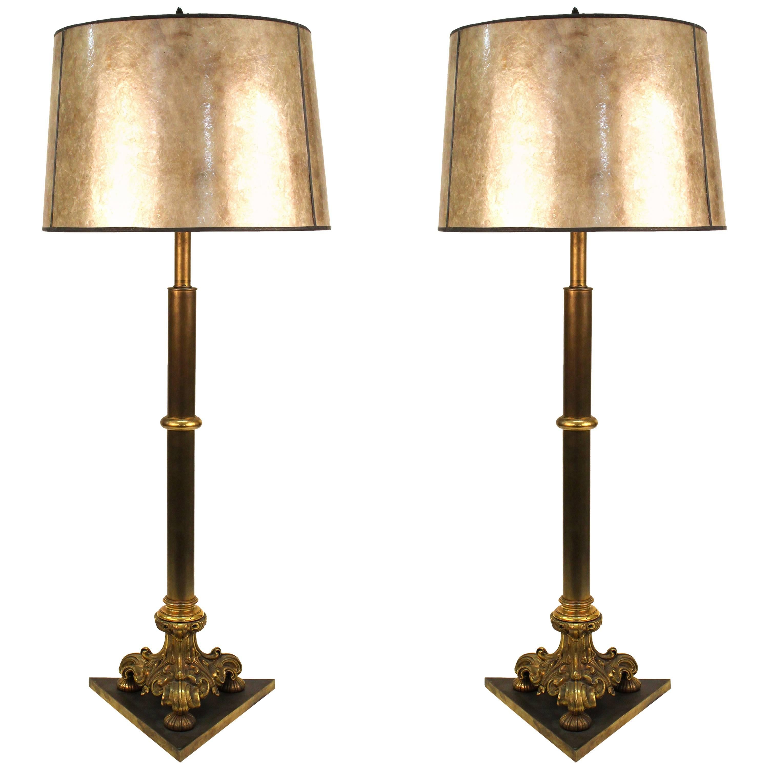 Early 20th Century Pair of Neoclassical Style Bronze Lamps