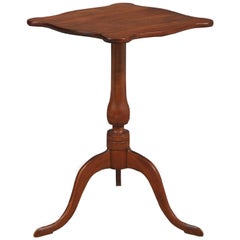 Chippendale Serpentine-Top Candlestand