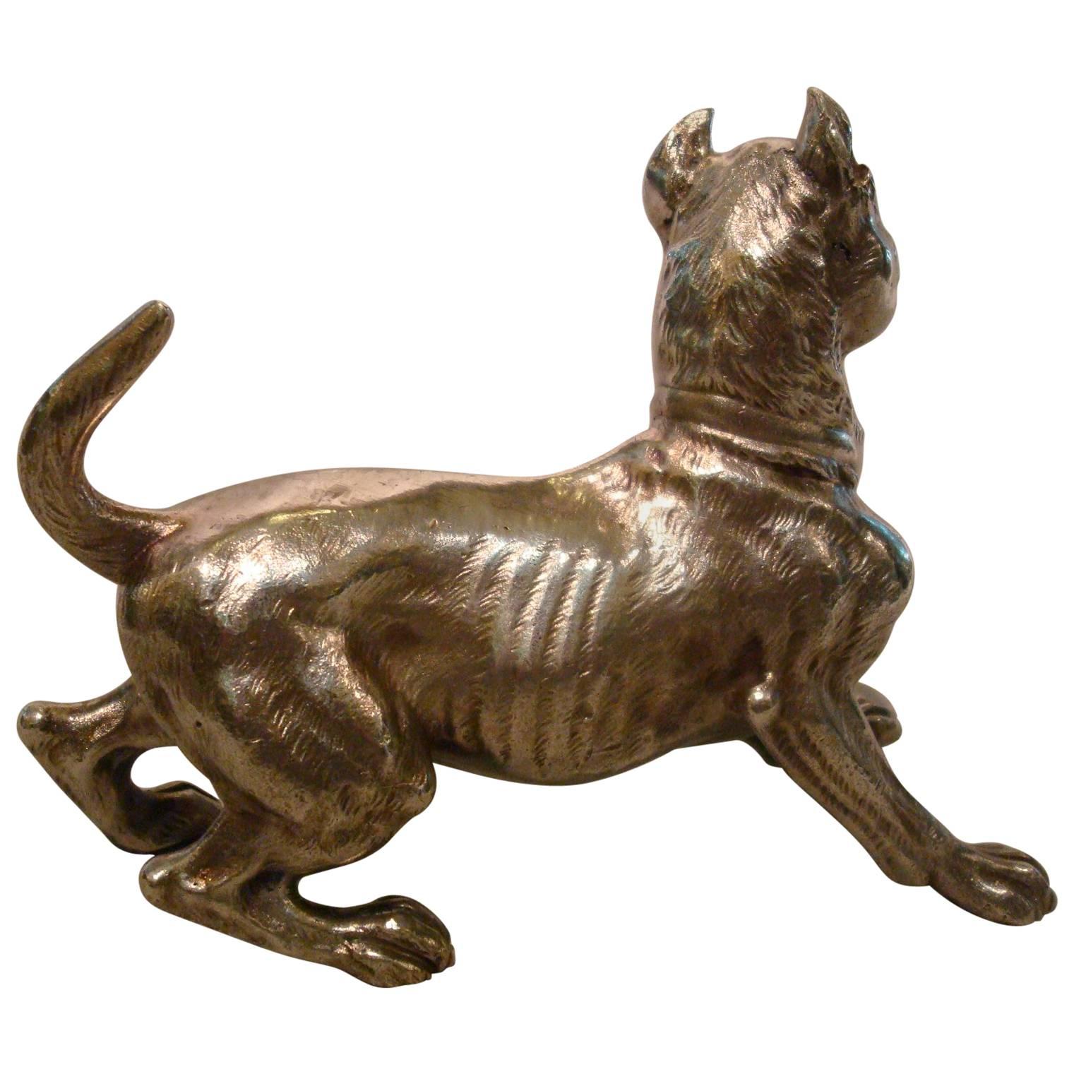 Grande sculpture de chien viennois en bronze argenté, presse-papiers, années 1900